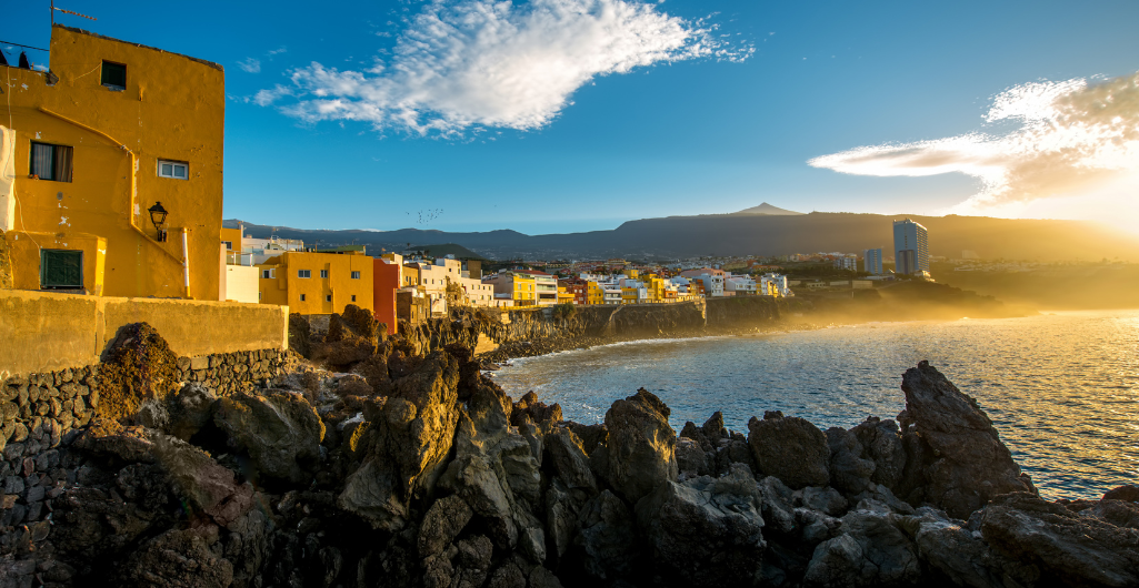 Costa di Tenerife al tramonto, uno dei luoghi da visitare sull’isola